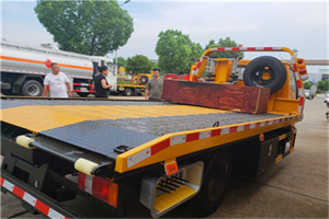 灌云附近拖车电话号码服务