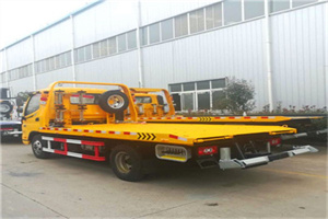 灌云附近拖车救援搭电